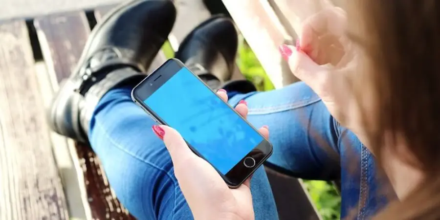 TIM Iron: nuova offerta con 50 GB a 6,99 euro al mese