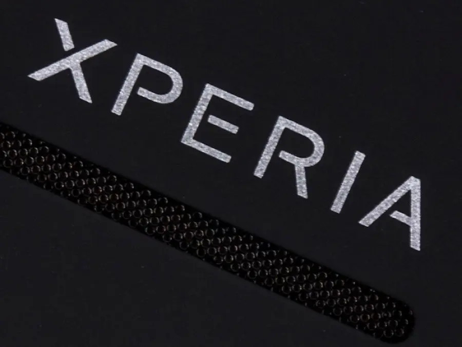 Sony Xperia XZ3 si mostra in un primo render non ufficiale