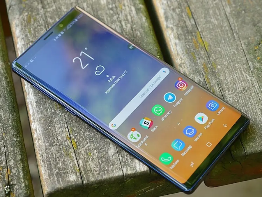 Galaxy Note 9 disponibile in Italia con Vodafone, Wind e 3