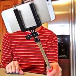 Asta telescopica per l'autoscatto con lo smartphone