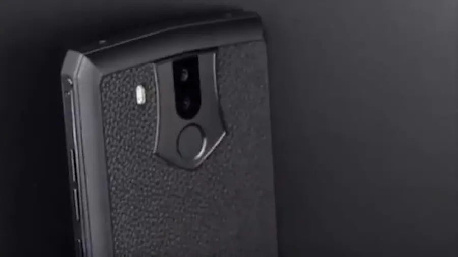 OUKITEL K10 con batteria da 11000 mAh in prevendita dal 15 gennaio