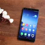 Nubia Z17S anche in Italia in versione blu