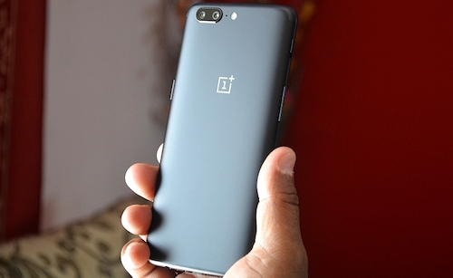 OnePlus 5 fuori produzione con l'arrivo del 5T