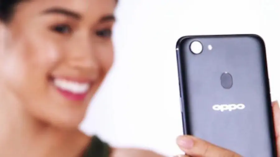 Oppo F5: in arrivo lo smartphone dedicato ai selfie