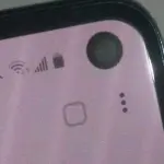 Samsung Galaxy S10e si mostra con foro sul display