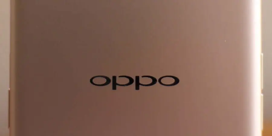 Smartphone pieghevole: Oppo presenterà un nuovo telefono a febbraio